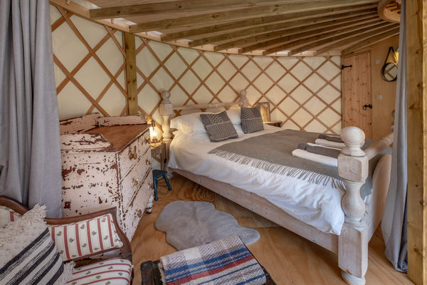 Yurt Ruthie