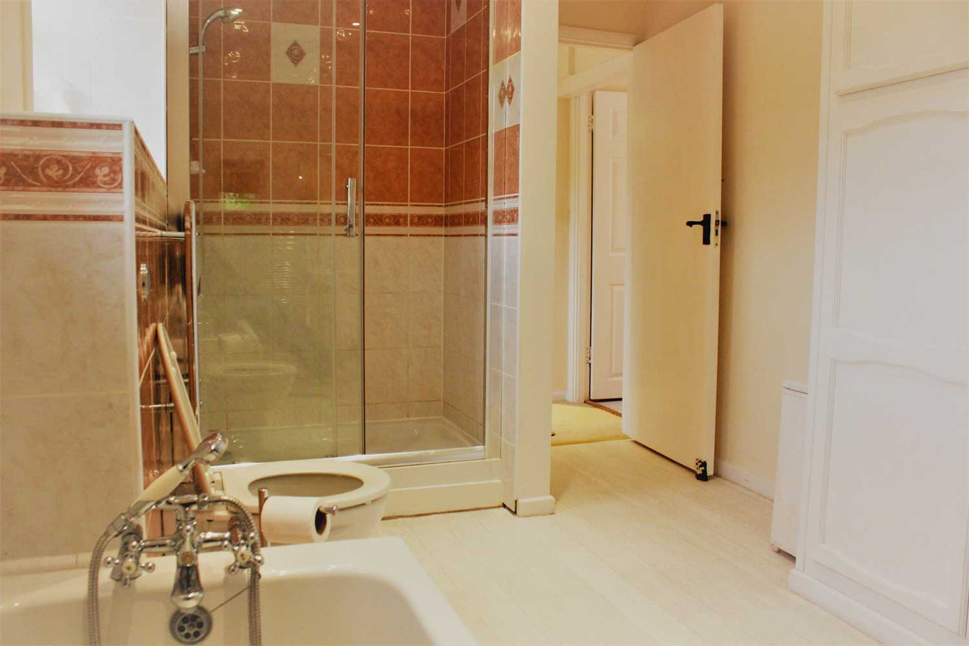 Farmhouse shower