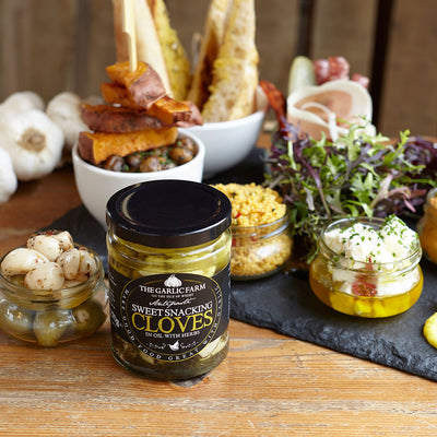Sweet Snacking Cloves With Herbs   